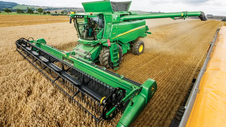 Operador de Máquinas Agrícolas